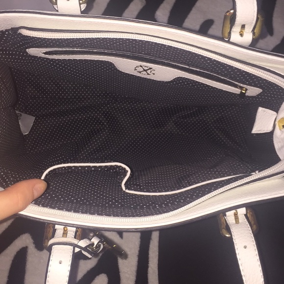 White tote - Picture 3 of 5